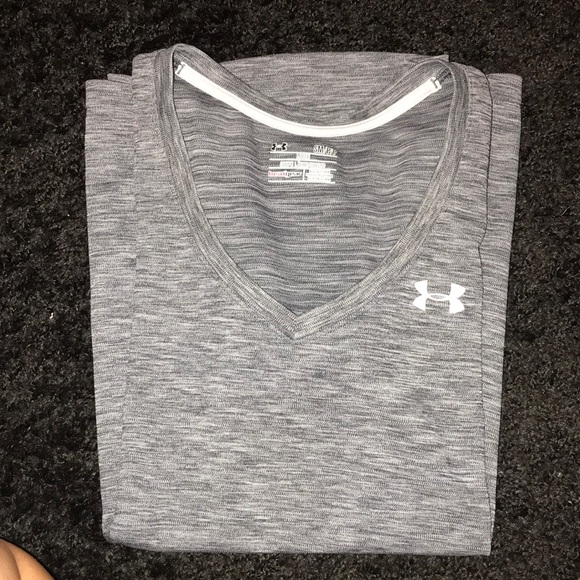 Under armour v neck - Picture 1 of 1